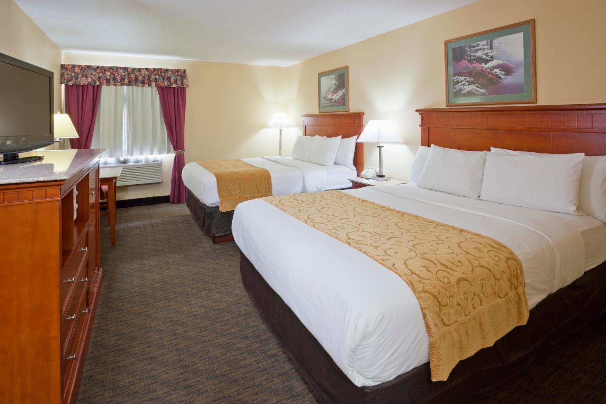 Grandstay Hotel And Suite Waseca Ngoại thất bức ảnh